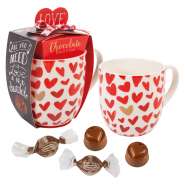 Produktbild für Günthart Tasse Love, gefüllt mit feinen Pralinen